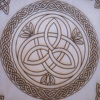 HERITAGE DOMINO GAME SET, Celtic Circle