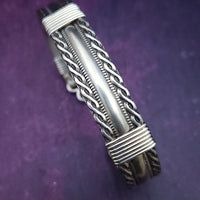 Bold, dramatic and luxurious, this traditionally styled bracelet is from our BABYLON COLLECTION. Babylonian jewelry was not only a way to add style but also represented wealth, status, and spiritual reverence. An exquisite craft, attention to detail, and artistic prowess left a permanent impression in the world of ancient jewelry.