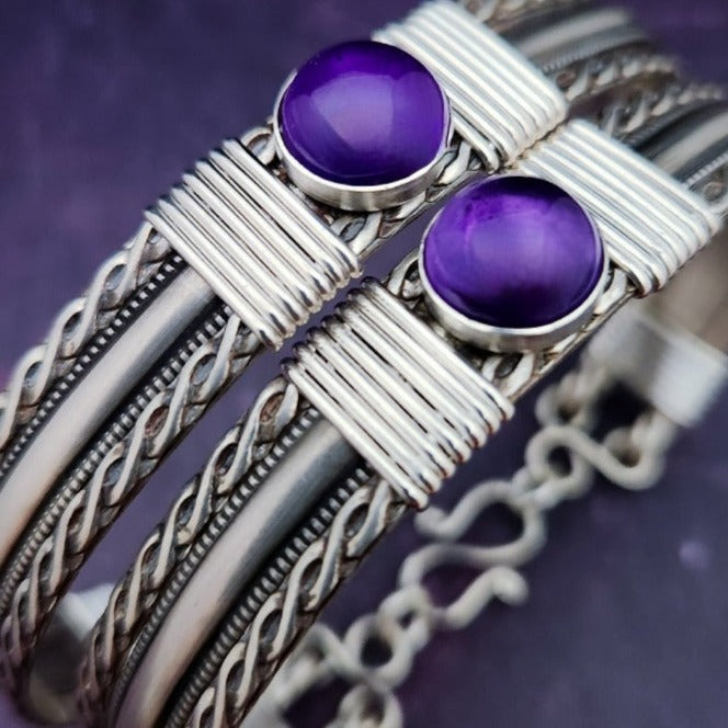 Bold, dramatic and luxurious, these bracelets are from our BABYLON Collection. Babylonian jewelry was not only a way to add style but also represented wealth, status, and spiritual reverence. An exquisite craft, attention to detail, and artistic prowess left a permanent impression in the world of ancient jewelry.