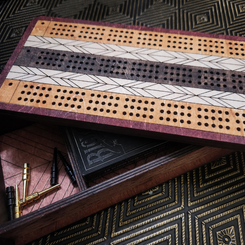 THE HERITAGE CRIBBAGE GAME SET with STORAGE BOX From THE NAVARRI GAME COLLECTION