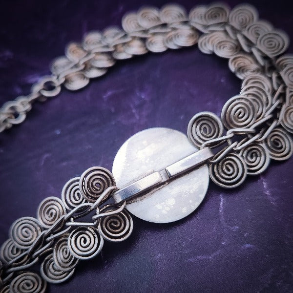 CELTIC HEARTS Locking Submissive Armband, Sterling Silber {LIMITIERTE VERÖFFENTLICHUNG bis 14. Februar 2024}