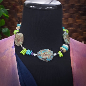 Big. Bold. Chunky. The Tazi One-0f-A-Kind Locking Gemstone Collar is so urban chic ... like you're strutting down Fifth Ave in NYC. {or the streets of Denver!}