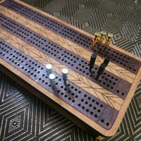 HERITAGE CRIBBAGE GAME SET - The Navarri Game Collection