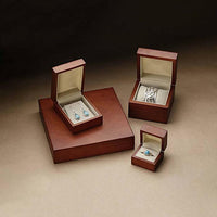 COLLAR Box, MONOGRAMMED, Matte Brown Hardwood
