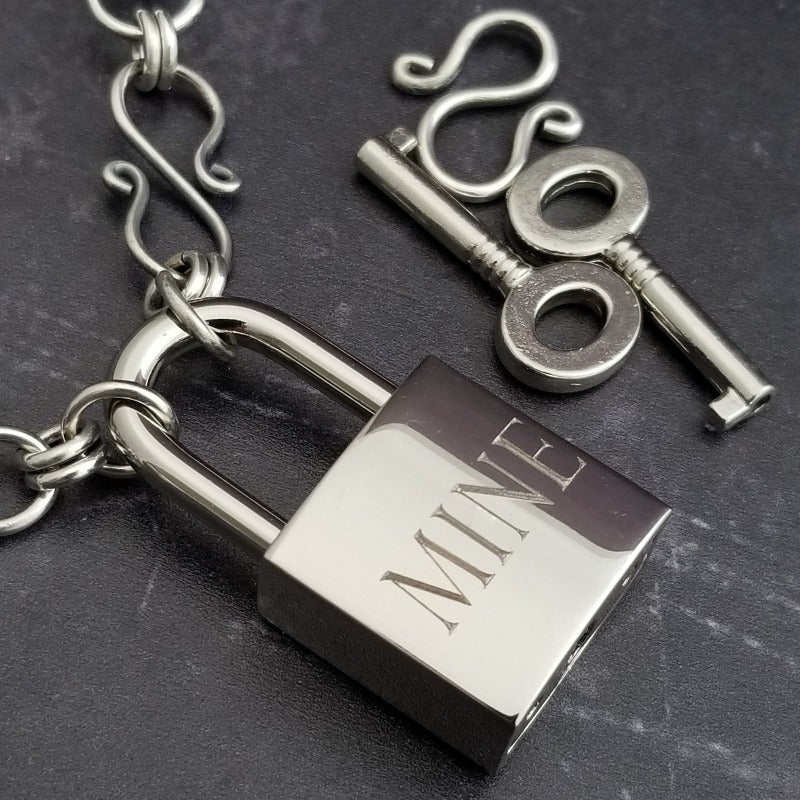 3/4" ENGRAVED LOCKS {Silver Tone}