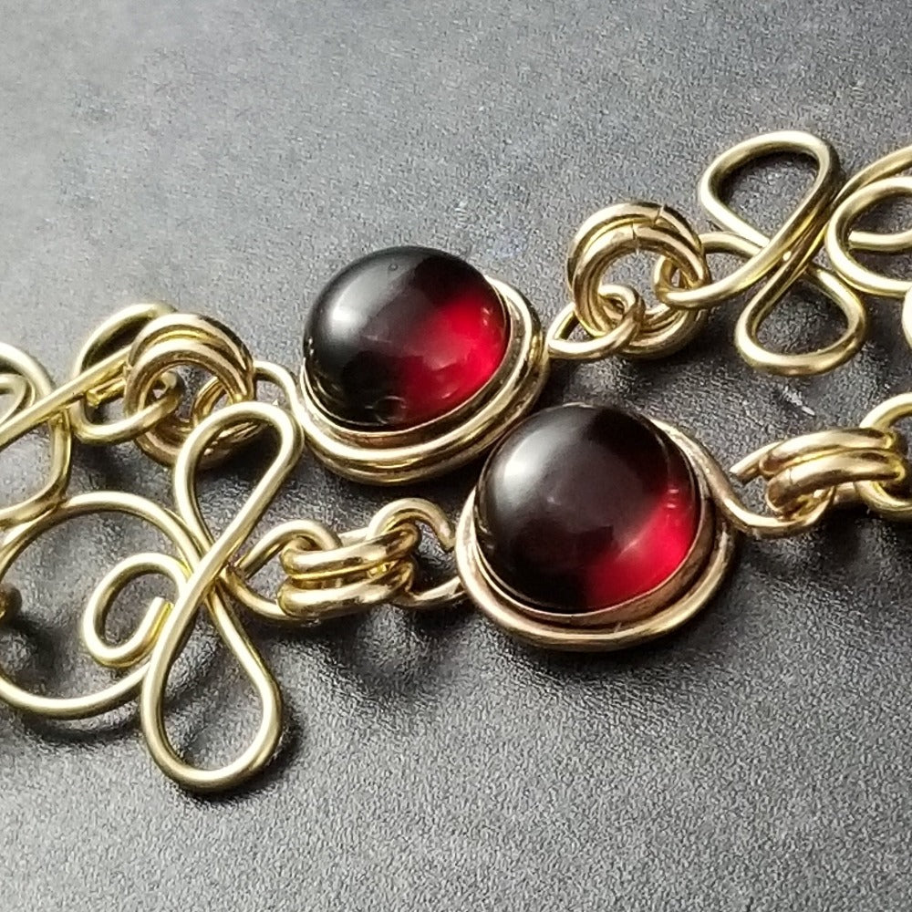 COLLAR, Submissive Locking Triquetra & Gems, CELTIC PRIESTESS, GARNET and 14K Gold Filled