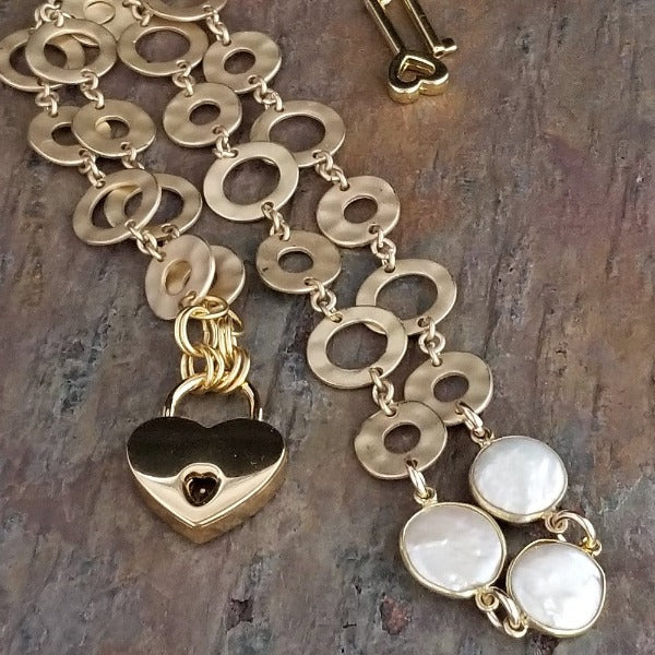  Show your Ownership / submission in such a unique and beautiful way with this Gold Chain and Freshwater Pearl Collar