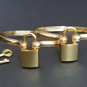 Bracelets de menottes JANUS, remplis d’or 14 carats {simple ou paire}