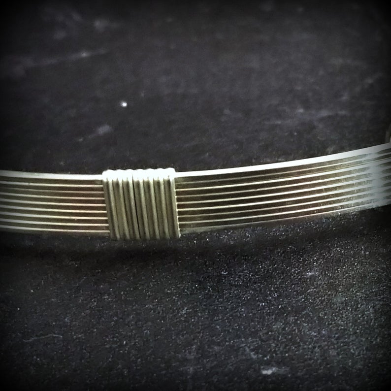 LODI COLLAR with TRIQUETRA KNOT (Sterling)