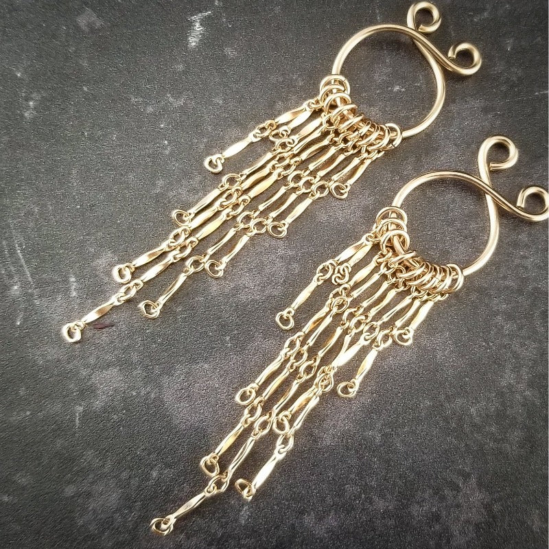 These nipple rings are non-piercing and fully adjustable, so you can achieve a nice snug fit that suits your experience. Place the nipple rings over erect nipples and tighten or loosen to achieve the perfect fit, and a delectable squeeze. These beautiful accessories will keep your nipples proud and standing tall. Wonderful for sensation play. By My Secret Heart Studios