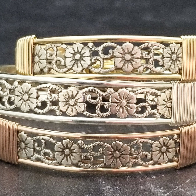 The Bel Fiore is one of our most delicate and feminine designs. Totally discreet. Can be locked for submission or show of Ownership, or worn with the traditional clasp for totally discreet wear.