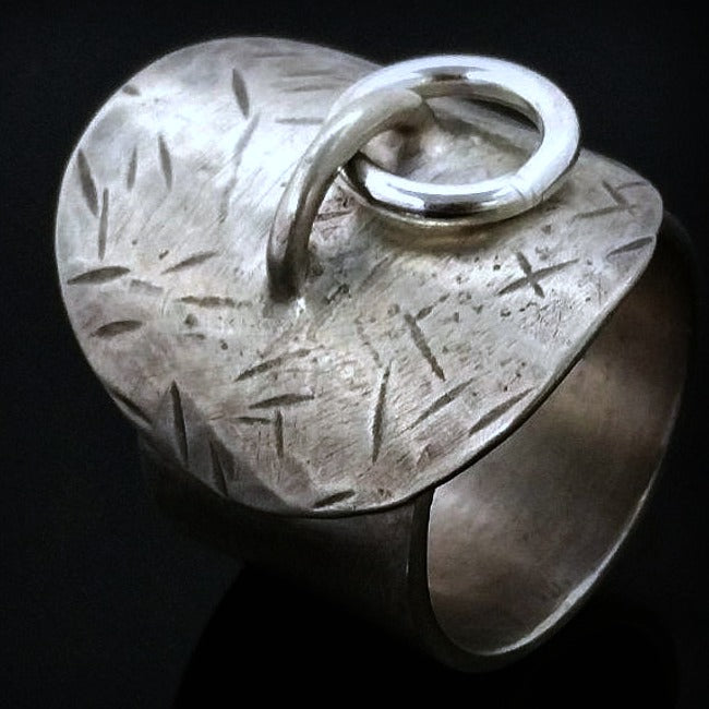 STORY OF O Shield Ring, Sterling Silver