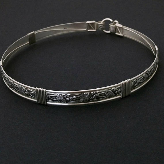 SOFT and SWEET COLLAR (Sterling Silver w/ Sterling Accents)