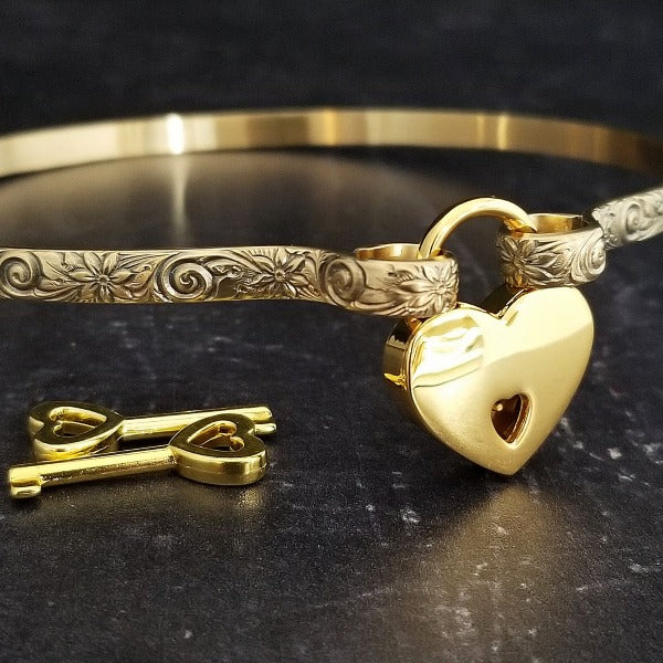 Our ‘WILD FLOWER’ collection speaks of rambling cottage gardens. Sensual and romantic. This artisan BDSM submissive jewelry is handcrafted in a floral pattern of sterling silver. Truly a high-quality artisan collar made to last; it will be a cherished addition to any collection. A beautiful symbol of commitment/ wedding gift for those in a D/s relationship. My Secret Heart Studios