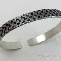 Our Darkenwald design is reminiscent of old castle walls, knights on galloping horses and laughter and ale in the great hall by firelight.  Substantial sterling silver. PERFECT COMPANION to our Darkenwald Collars & Submissive Cuffs